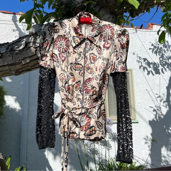Rodarte White and Burgundy Floral Print Silk Charmeuse Blouse with Collar | FW16 - Picture 3 of 16